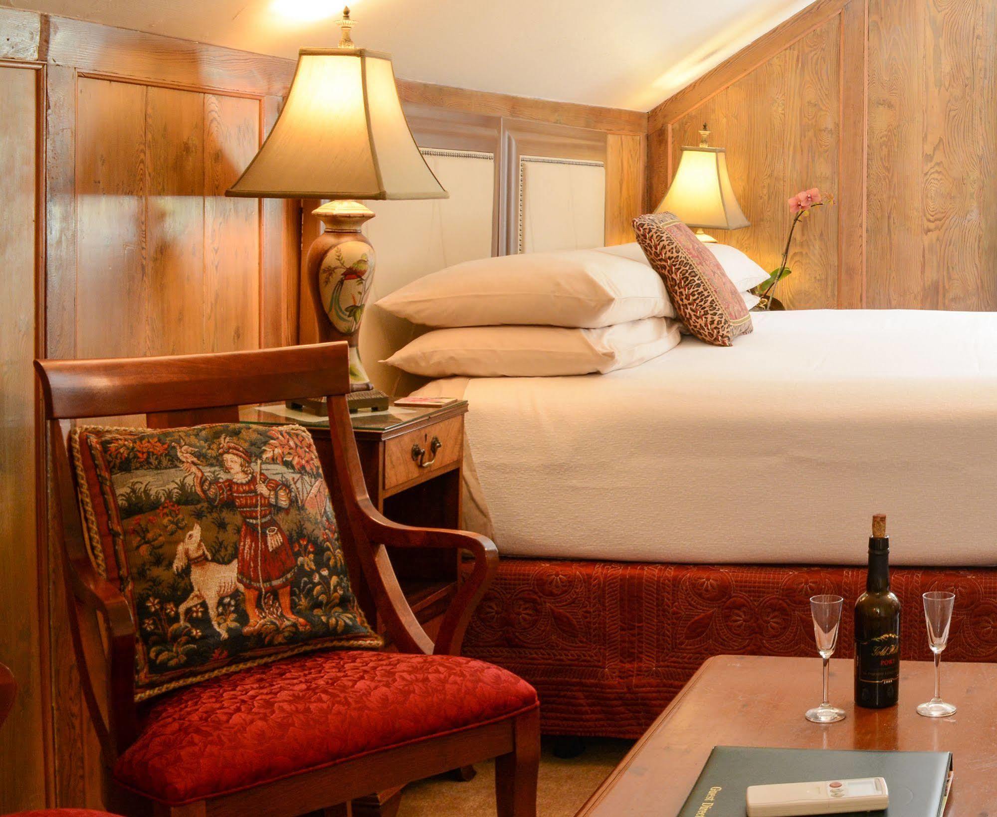 Bed & Breakfast Mine And Farm, The At Guerneville, Ca